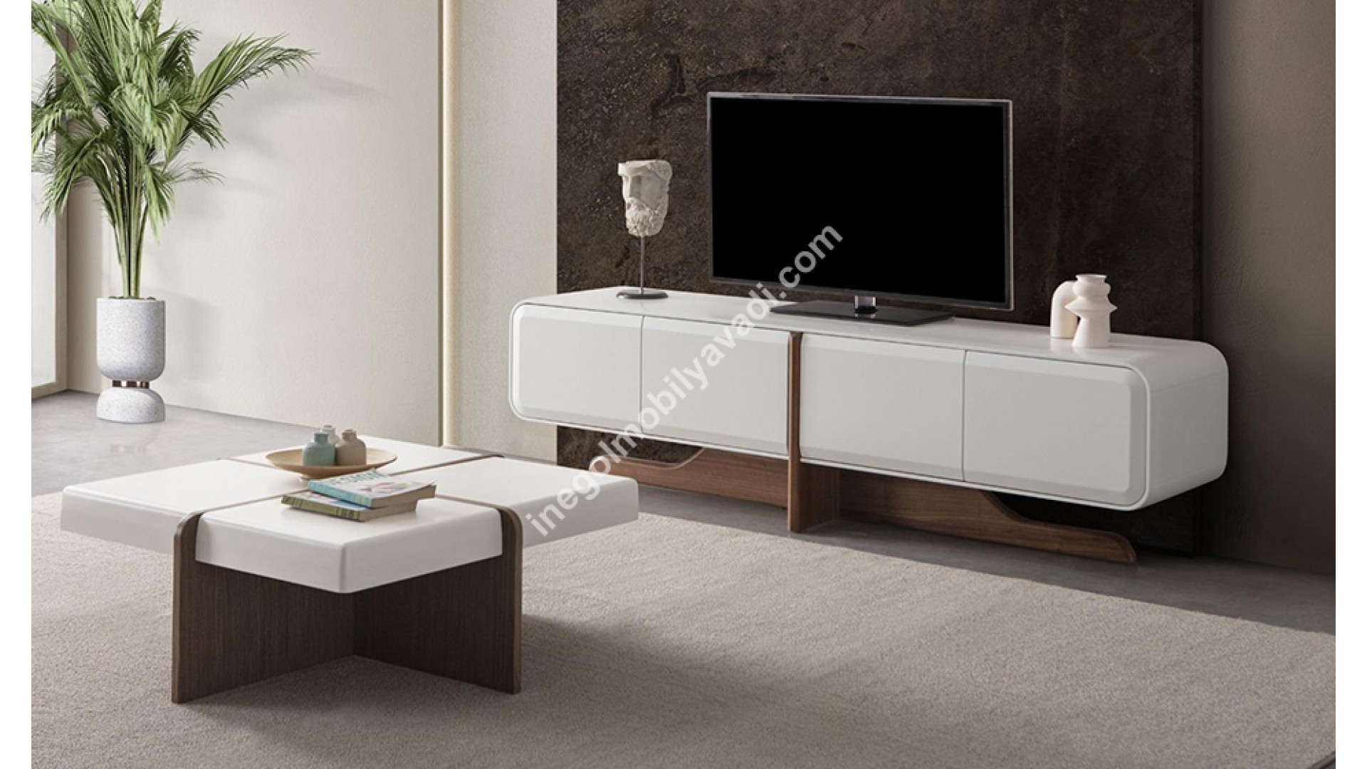 Lotus TV Ünitesi Takımı 